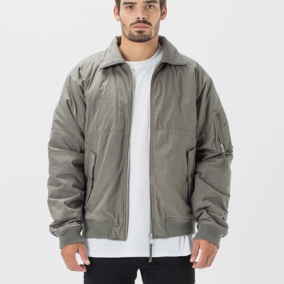 MILITAT BOMBER JACKET DK GREEN MOSS MENS - Picture 1 of 7